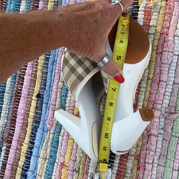 Burberry Pink Nova Check White Mules🔥Like New🔥Worn 1x🔥EU 39,🇺🇸8-8.5🌸Barbie - Picture 14 of 16